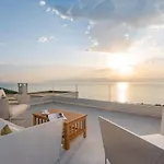 Rovni Villa *